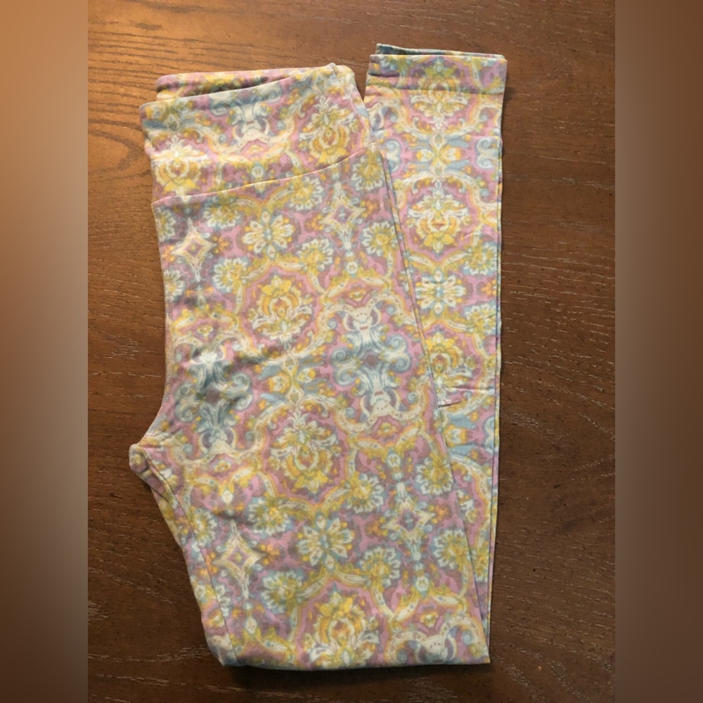 LulaRoe Leggings - Brand New w/o tags - size O/S